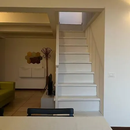 Loft Moderno Vista Centro Citta Apartment *